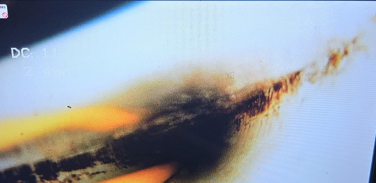 동탄 카페 싱크대 역류 — 싱크대 밑 대신 소파를 들어내고, 커피 찌꺼기를 긁어냈습니다